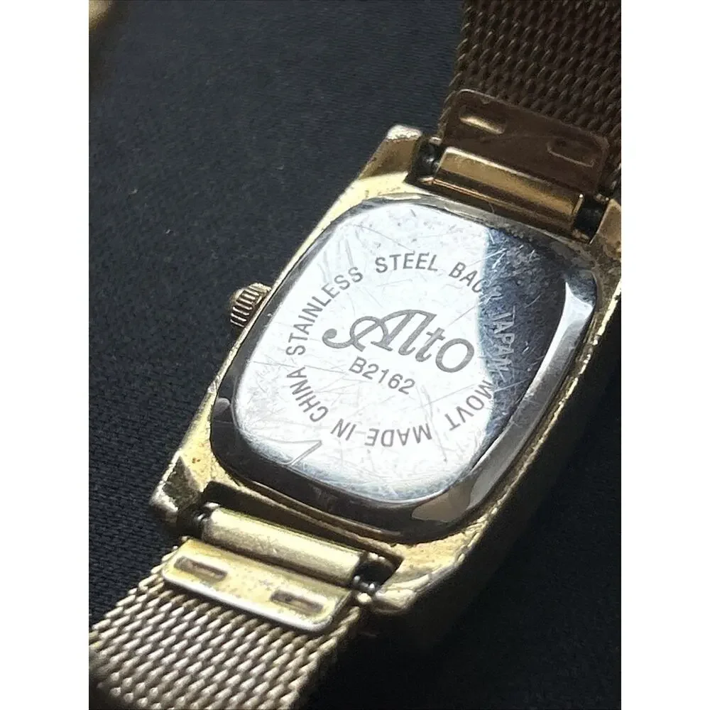 Alto Gold Tone Stretch Band Women’s Quartz Watch